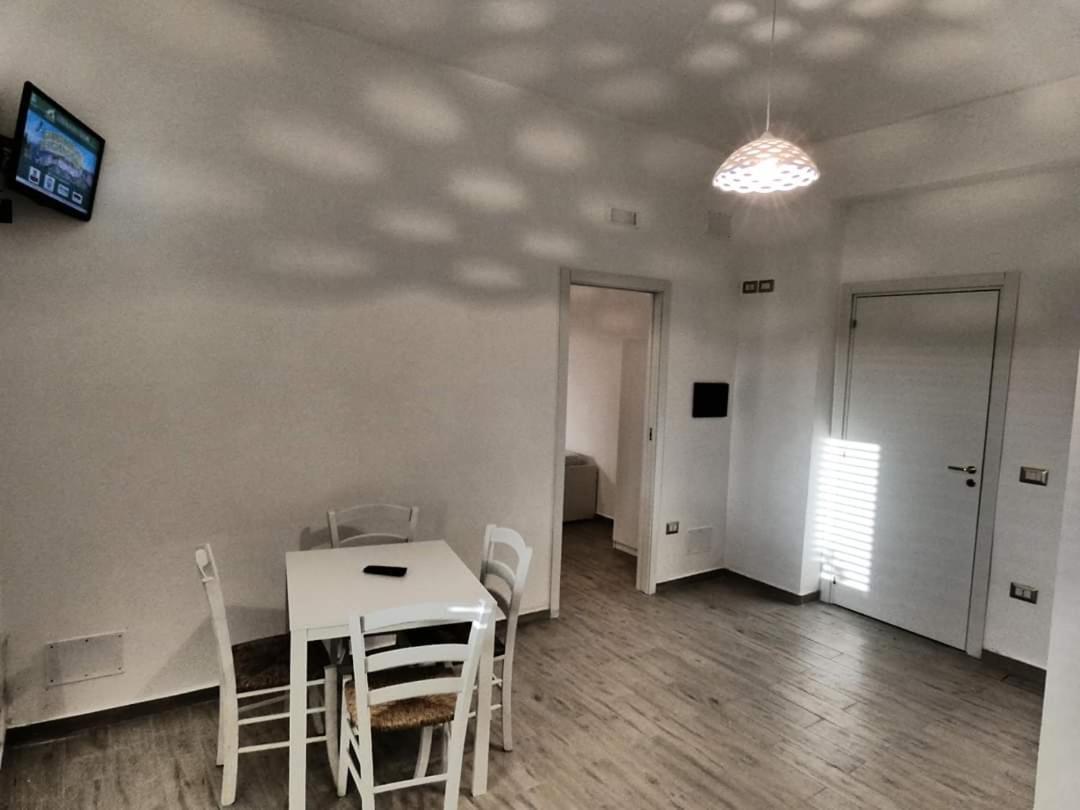 La Casa Di Nonna Nennella Apartment Santa Maria di Castellabate Bagian luar foto